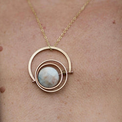 Aquamarine kinetic necklace