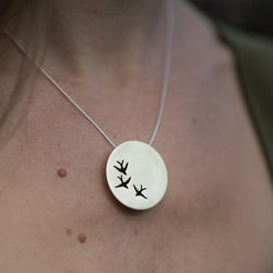 3 birds cutout hollow brass necklace